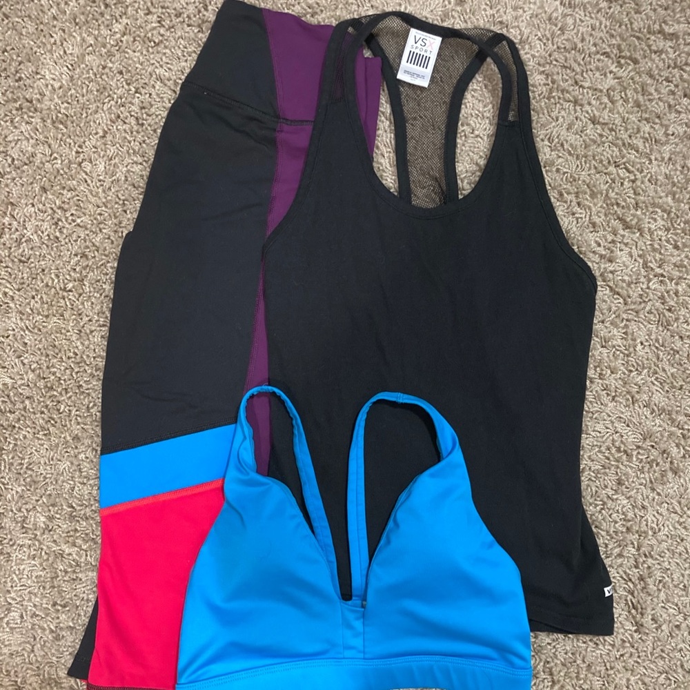 VS VSX 3 piece workout bundle size S